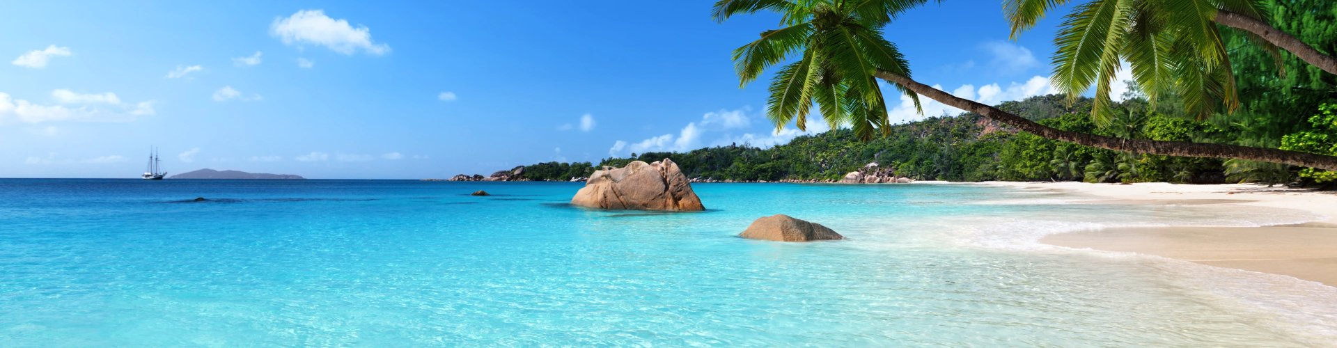 Sunset view over Praslin, SC