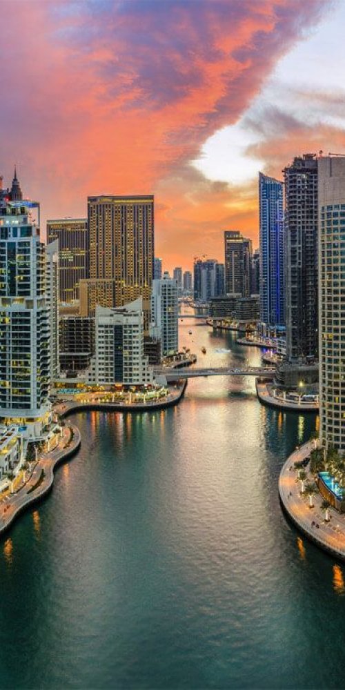 Dubai hotel exterior