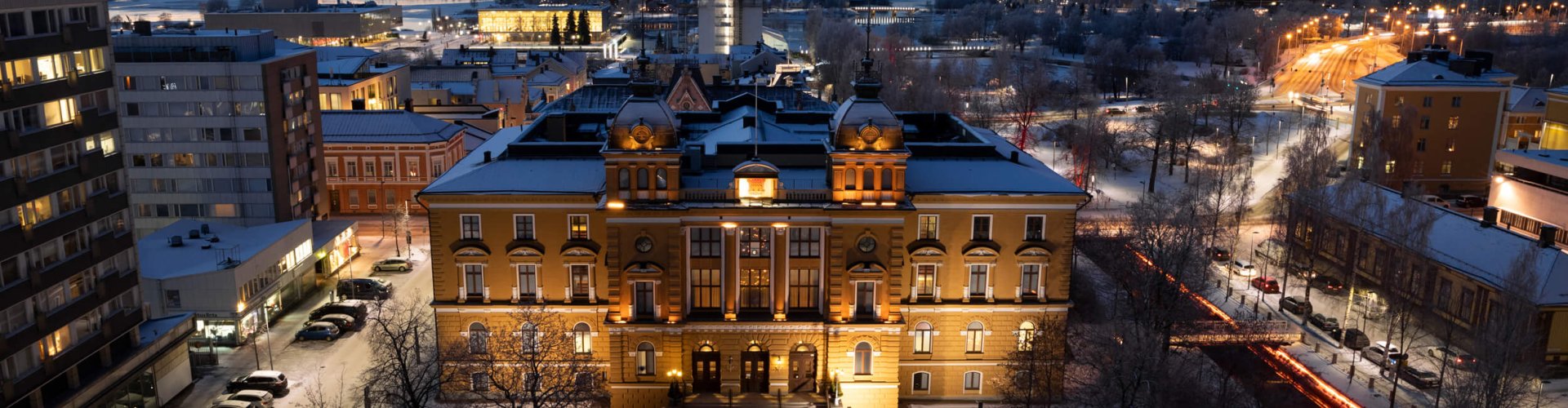 Oulu cityscape at dusk