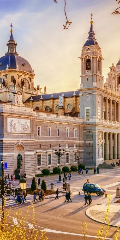 Cozy alternative accommodation in Madrid